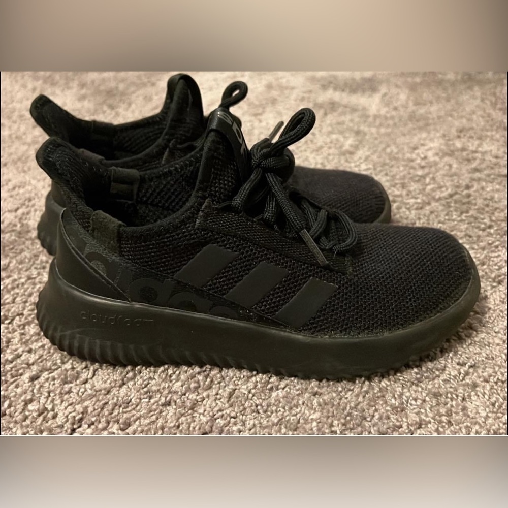 Adidas Kaptir Cloudfoam shoes